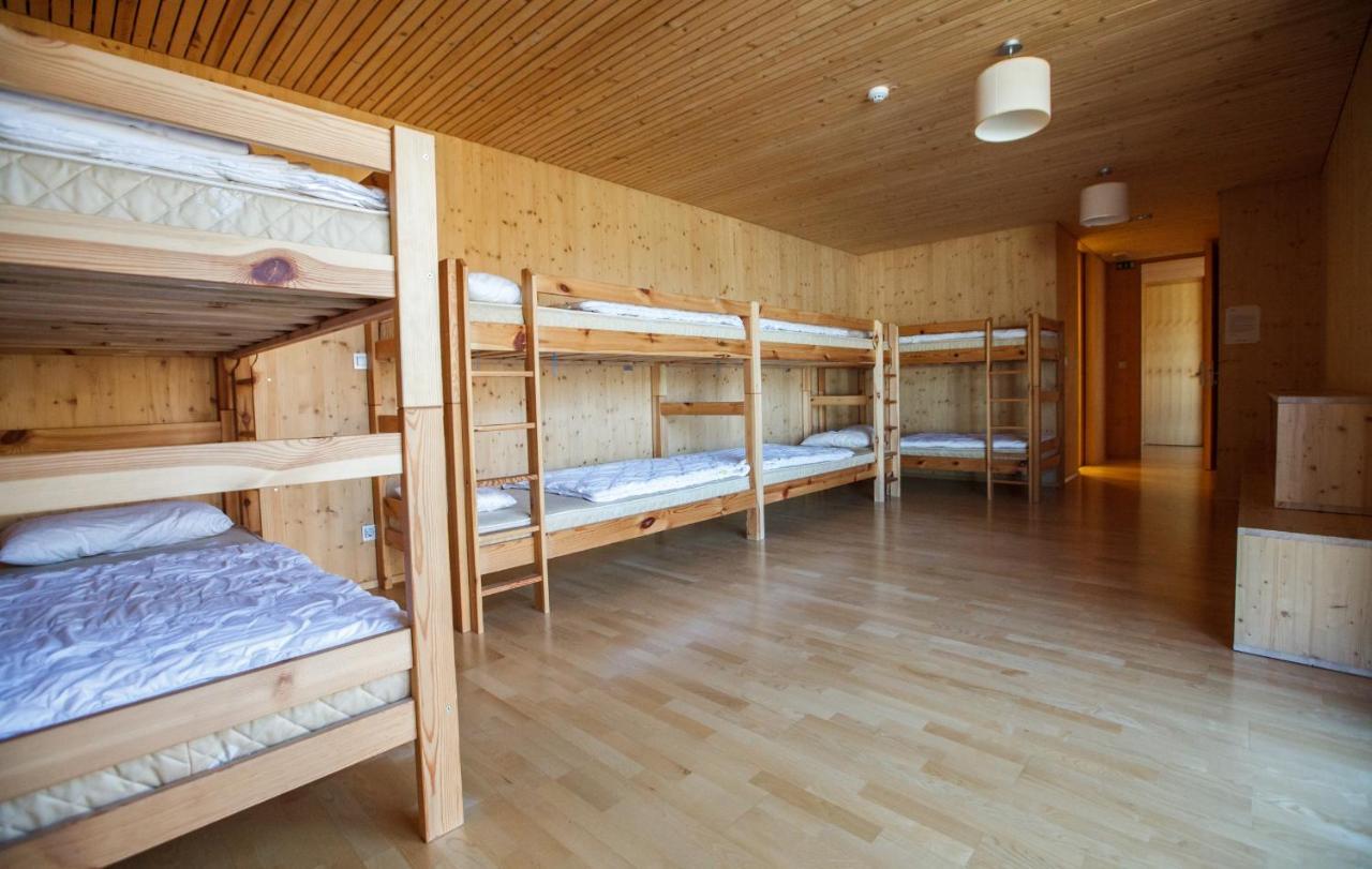 Youth Hostel Punkl Ravne na Koroskem エクステリア 写真