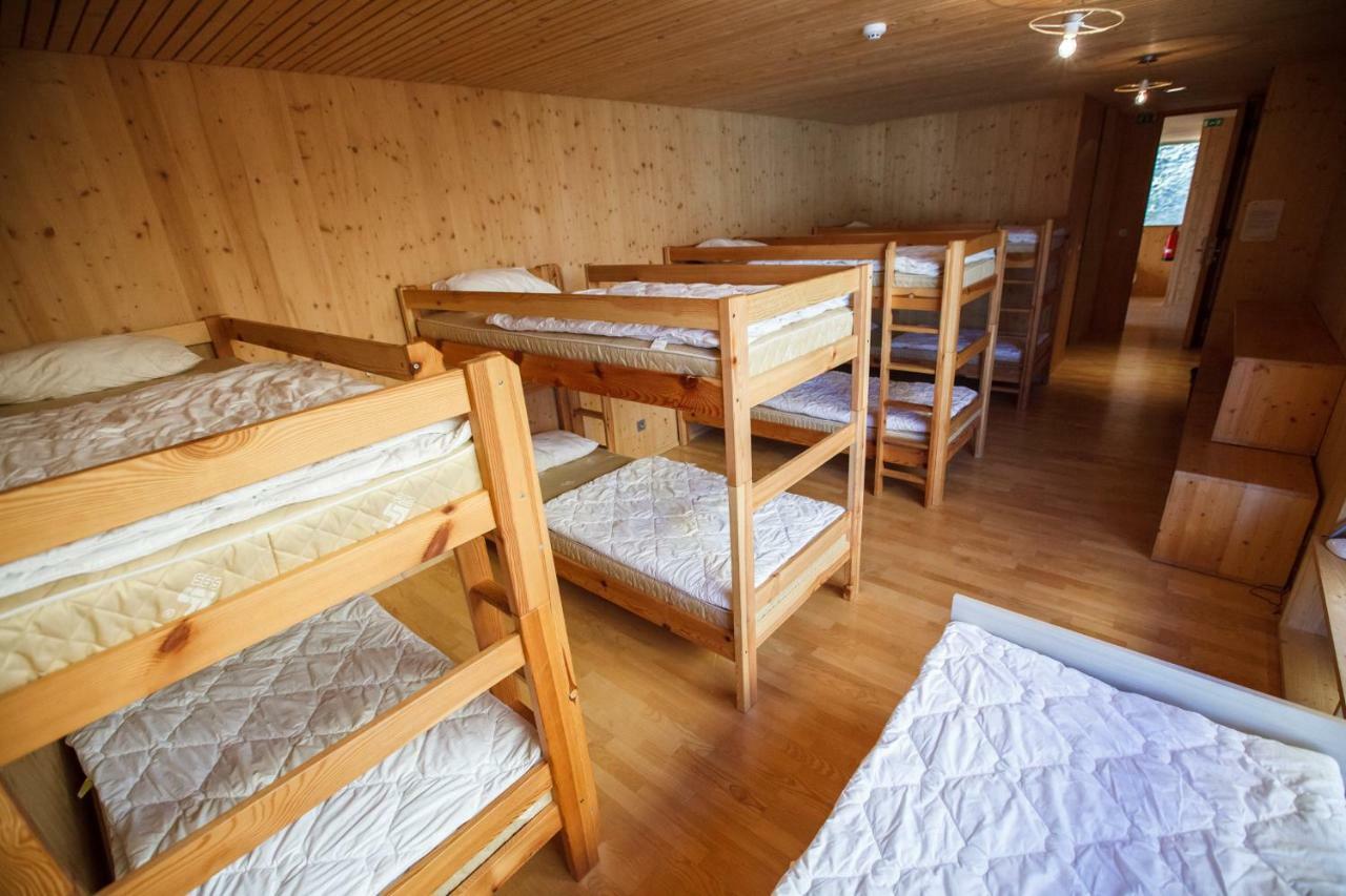 Youth Hostel Punkl Ravne na Koroskem エクステリア 写真